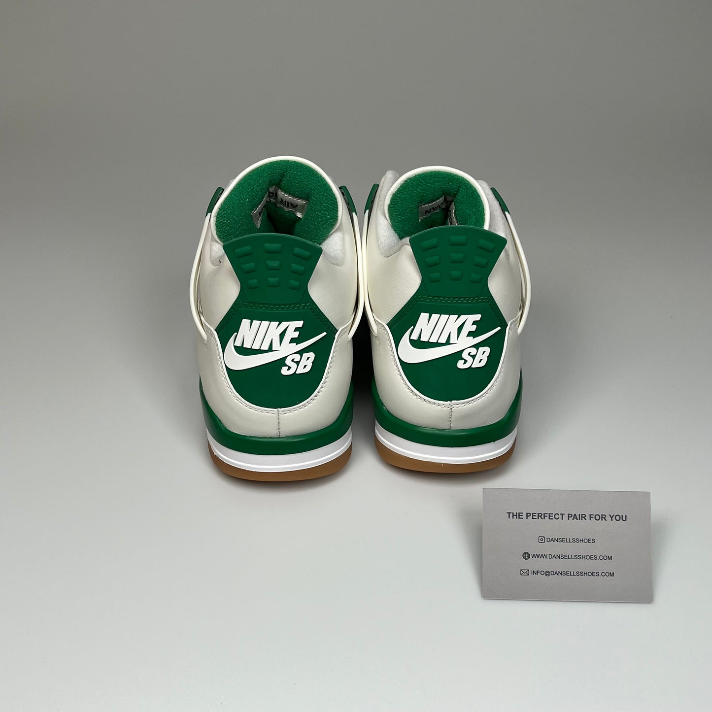 Nike Air Jordan 4 SB 'Pine Green'