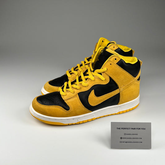 Nike SB Dunk High 'Be True To Your School' 'IOWA'