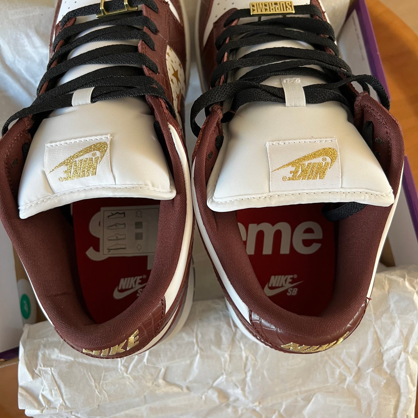 Nike SB Dunk Low x Supreme ‘Barkroot’