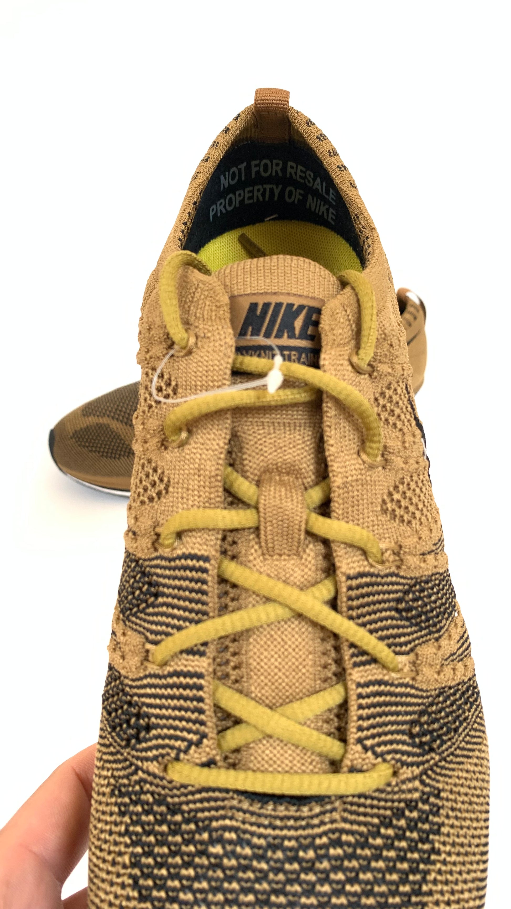 Golden beige top flyknit trainer